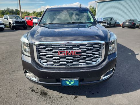 Used 2020 GMC Yukon Denali w/ Denali Ultimate Package AWD/4WD image 3