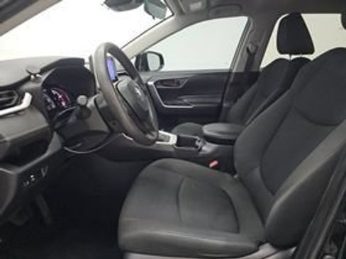 Used 2024 Toyota RAV4 LE FWD image 7
