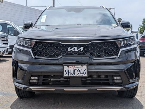Used 2023 Kia Sorento EX AWD/4WD image 5