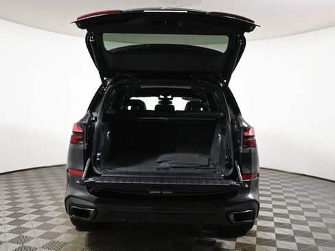 Certified 2026 BMW X5 xDrive40i w/ M Sport Package image 36