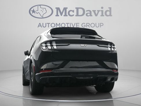 Used 2025 Ford Mustang Mach-E GT AWD/4WD image 30