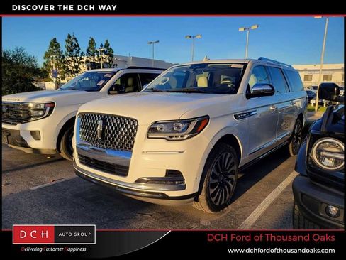 Used 2022 Lincoln Navigator L Black Label image 1