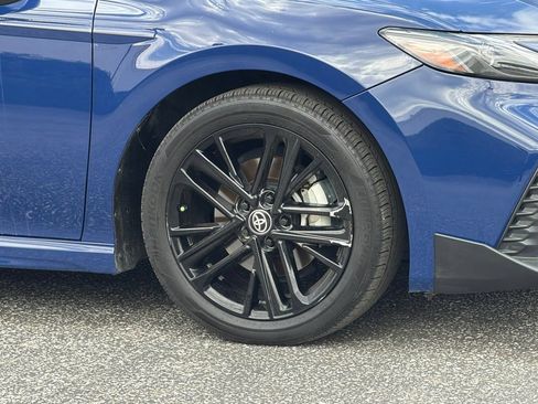 Used 2025 Toyota Camry SE FWD image 27