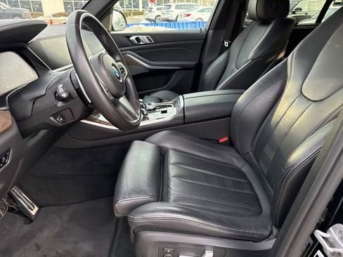 Used 2021 BMW X5 xDrive40i w/ M Sport Package image 19