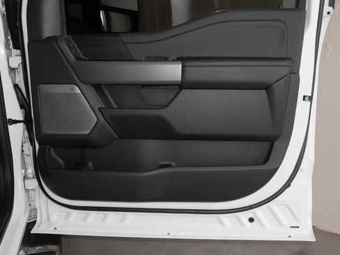 New 2025 Ford F150 Lariat w/ Equipment Group 502A High image 42