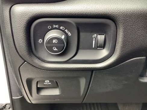 Certified 2023 RAM 1500 Big Horn AWD/4WD image 23