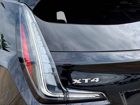 Used 2022 Cadillac XT4 Sport w/ Comfort Package FWD image 29