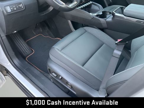 New 2026 GMC Terrain AT4 w/ Convenience Package III AWD/4WD image 28
