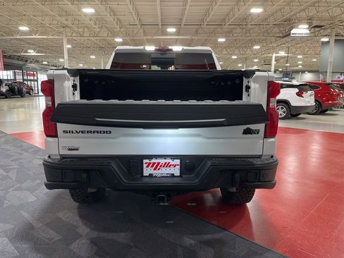 Used 2023 Chevrolet Silverado 1500 ZR2 w/ ZR2 Bison Edition image 15