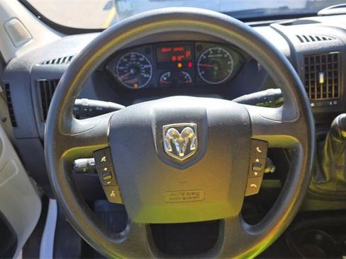 Used 2016 RAM ProMaster 3500 w/ Premium Appearance Group FWD image 8