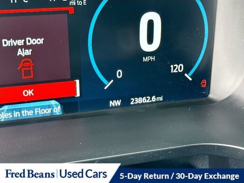 Used 2022 Ford F150 Lariat AWD/4WD image 17