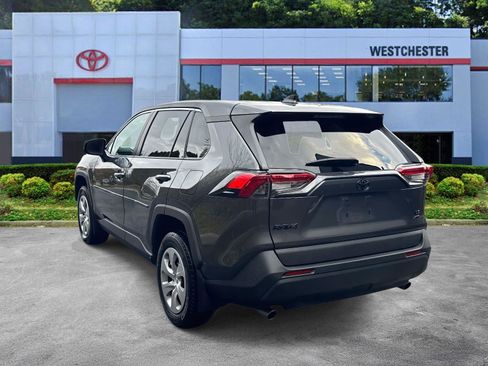 Certified 2022 Toyota RAV4 LE image 5