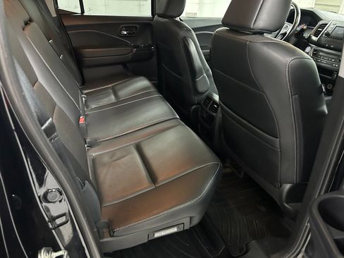 Used 2019 Honda Ridgeline RTL image 13