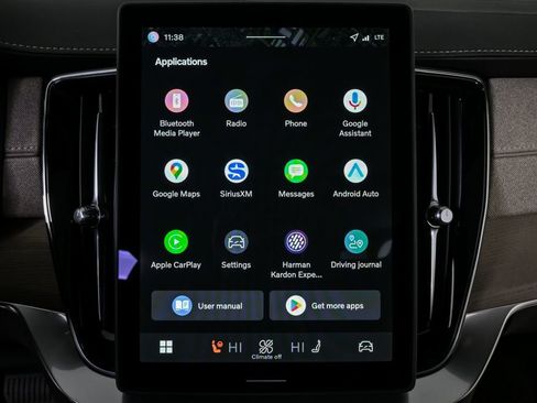 New 2026 Volvo XC90 B6 Plus w/ Protection Package Premier image 14