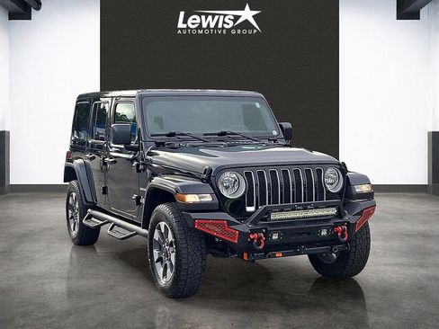 Used 2023 Jeep Wrangler Unlimited Sahara w/ Cold Weather Group AWD/4WD image 6