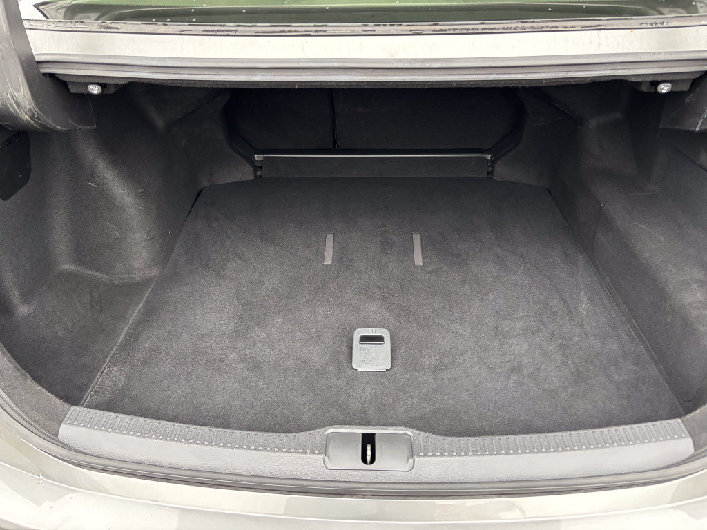 Used 2025 Toyota Crown AWD/4WD image 48