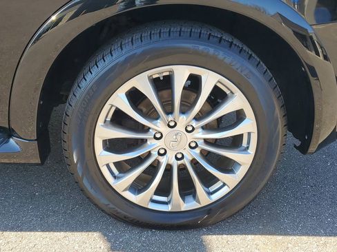 Used 2015 INFINITI QX80 4WD image 5