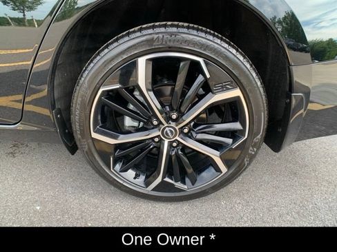 Certified 2025 Nissan Altima 2.5 SR AWD/4WD image 12