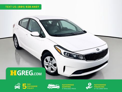 Used 2017 Kia Forte LX image 1