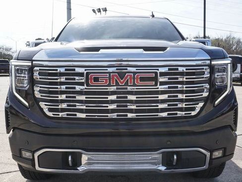Used 2022 GMC Sierra 1500 Denali w/ Technology Package image 8