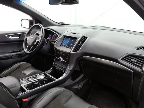 Used 2019 Ford Edge ST w/ Equipment Group 401A AWD/4WD image 17