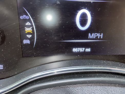 Used 2021 Jeep Grand Cherokee Laredo X AWD/4WD image 16