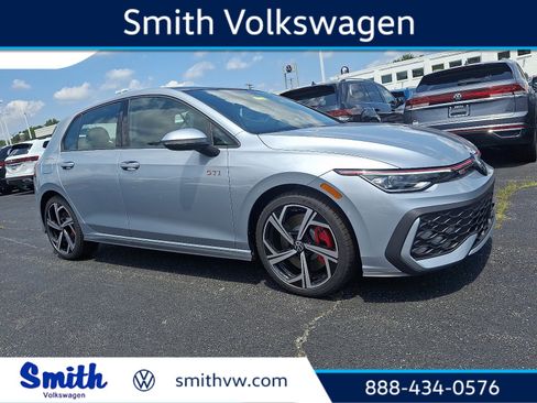 New 2025 Volkswagen GTI SE image 1