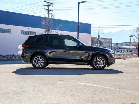 New 2026 BMW X5 xDrive40i w/ M Sport Package image 6