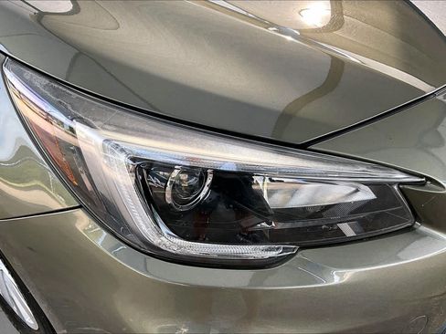 Used 2018 Subaru Outback 2.5i AWD/4WD image 28