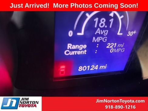 Used 2022 Jeep Gladiator Sport image 8