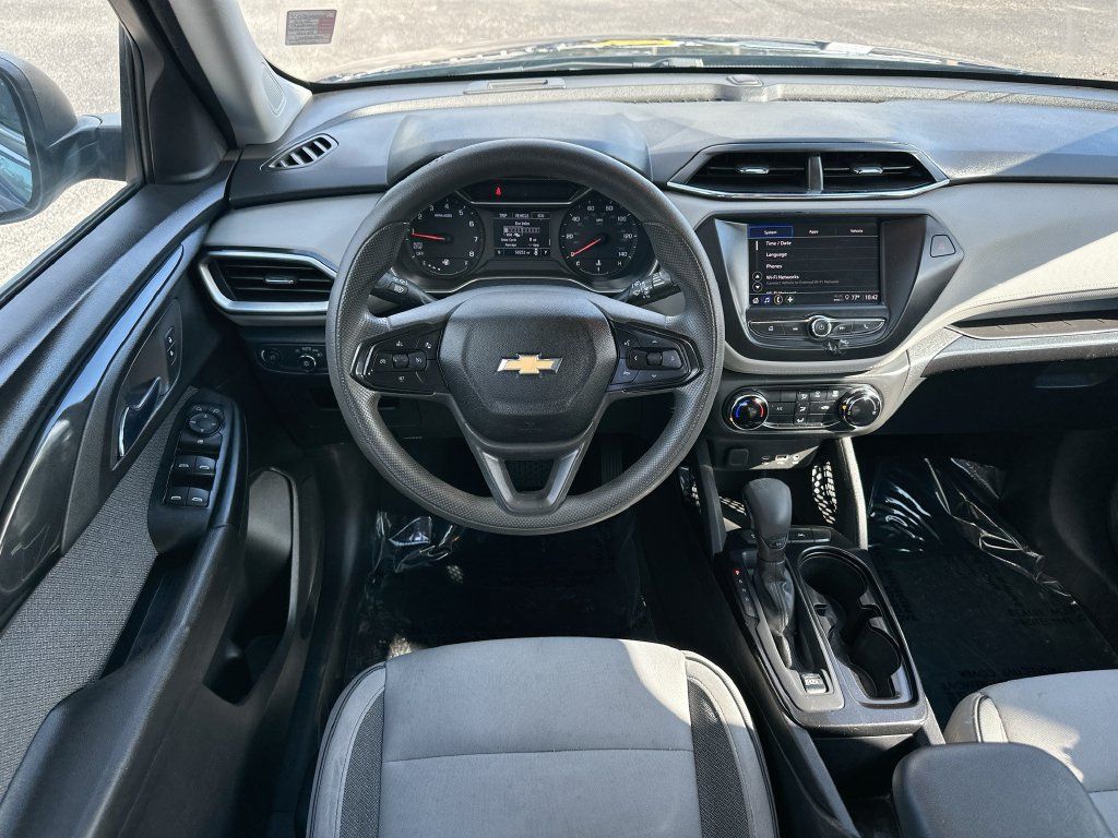 Used 2022 Chevrolet TrailBlazer LS FWD image 20
