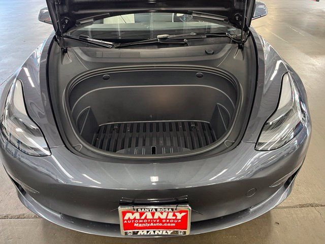 Used 2023 Tesla Model 3 Standard Range RWD image 9