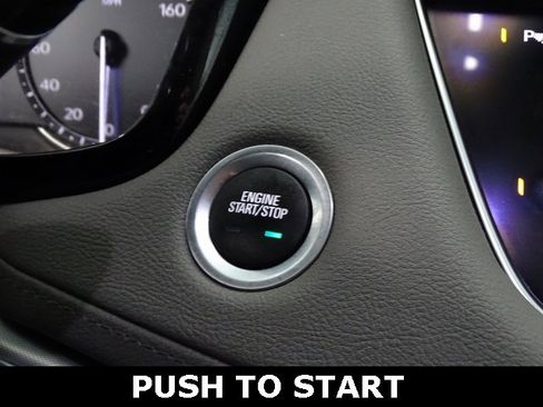 Used 2020 Cadillac XT5 Premium Luxury image 9