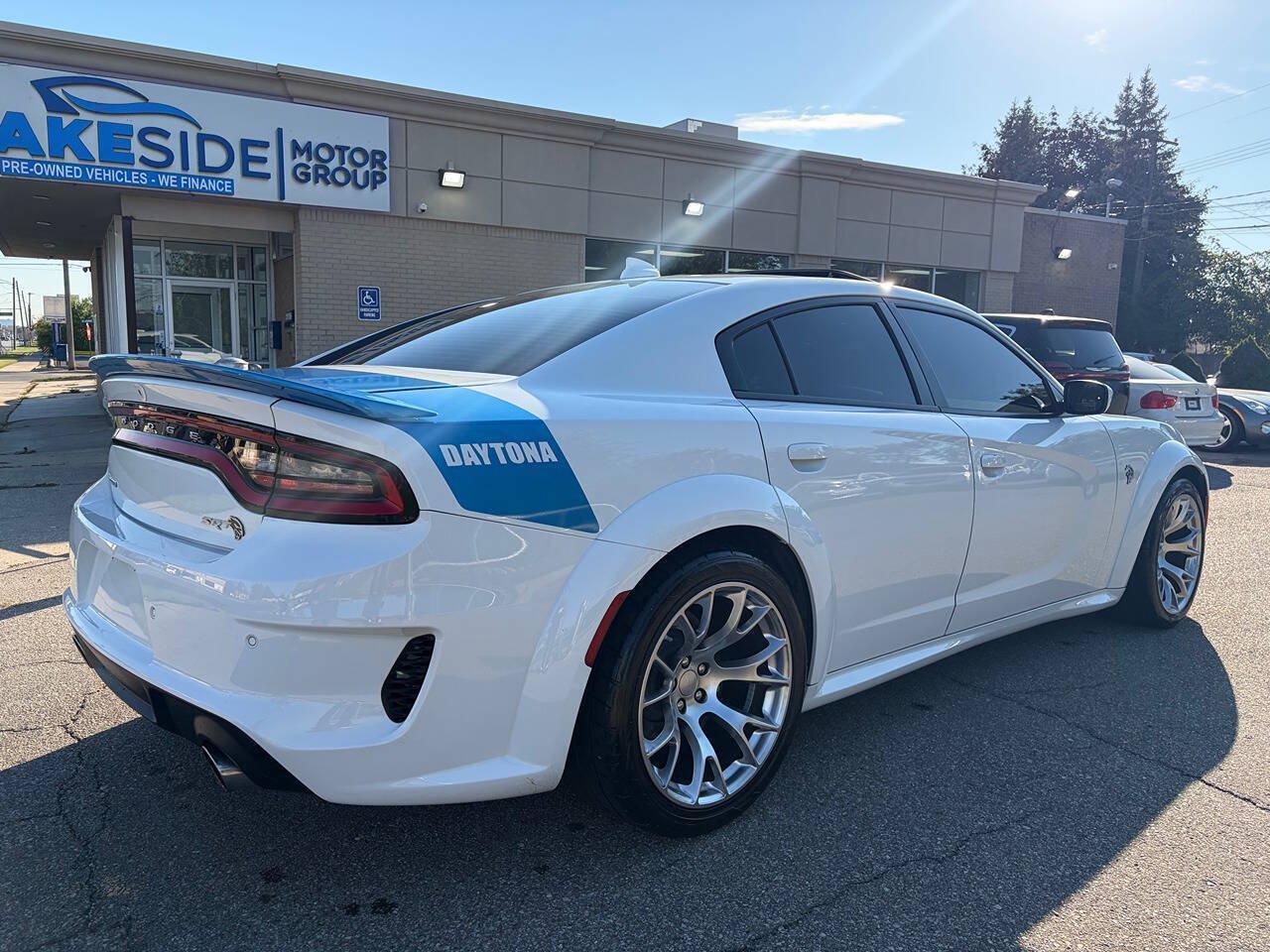 Used 2020 Dodge Charger SRT Hellcat w/ Harman/Kardon Audio Group RWD image 7