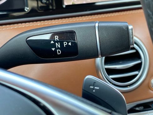 Used 2015 Mercedes-Benz S 550 4MATIC Coupe image 44