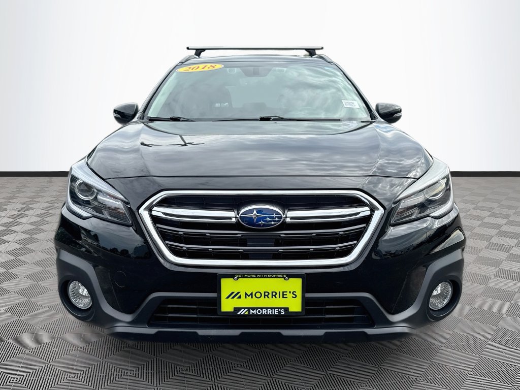 Used 2018 Subaru Outback 3.6R Touring AWD/4WD image 2