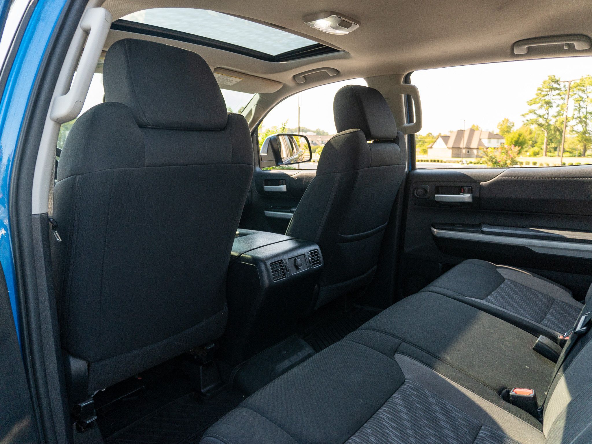 Used 2018 Toyota Tundra SR5 AWD/4WD image 13
