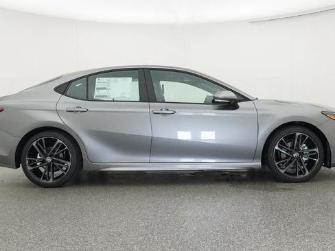 New 2026 Toyota Camry XSE FWD image 27