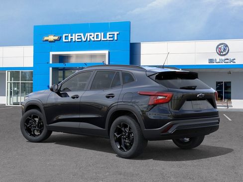 New 2026 Chevrolet Trax LT w/ Midnight Edition FWD image 26