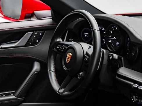 Used 2024 Porsche 911 Carrera w/ Premium Package image 42