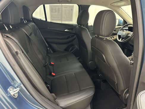 Certified 2024 Buick Encore GX Avenir image 19