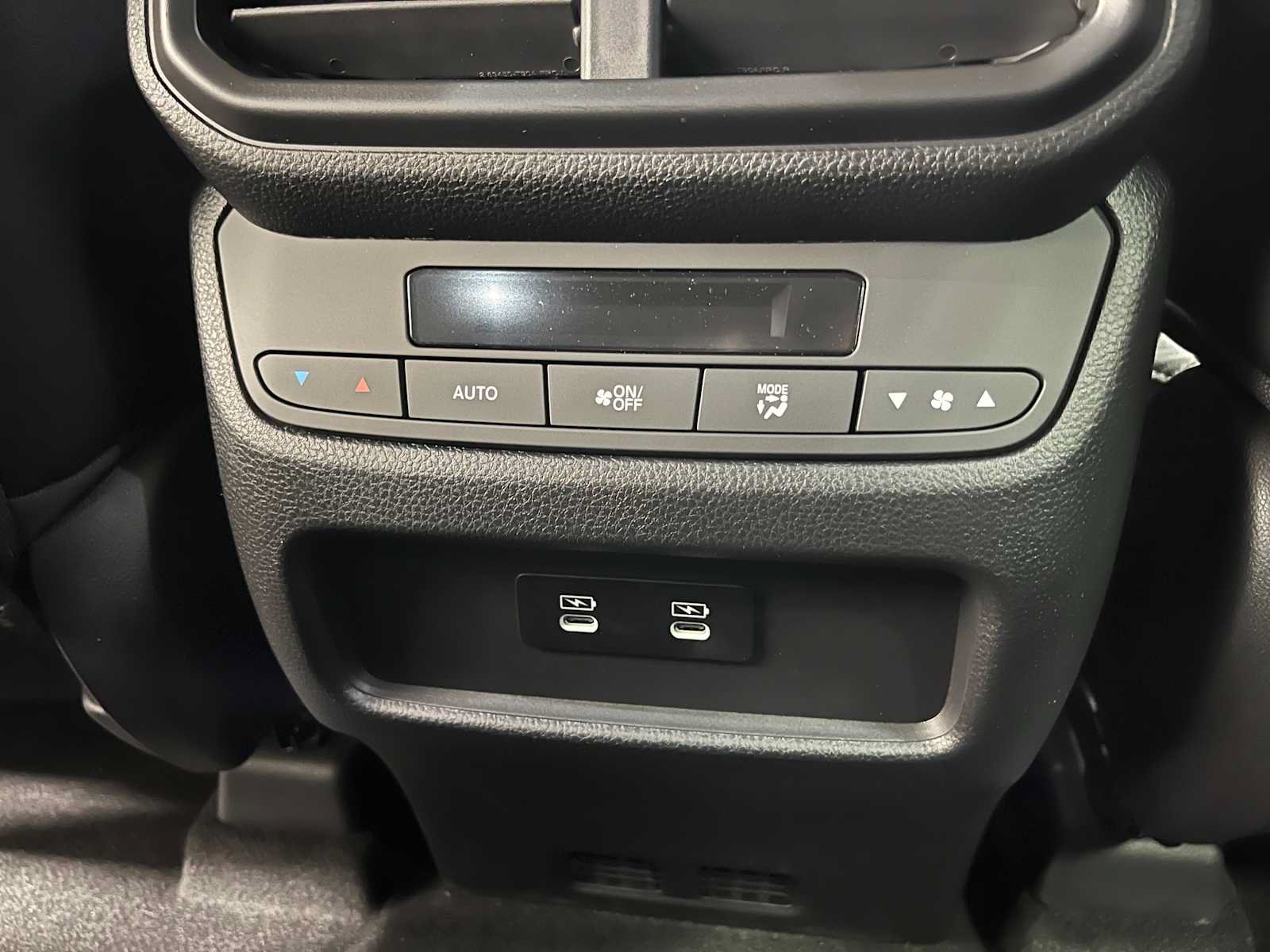 New 2026 Honda Pilot Touring image 26