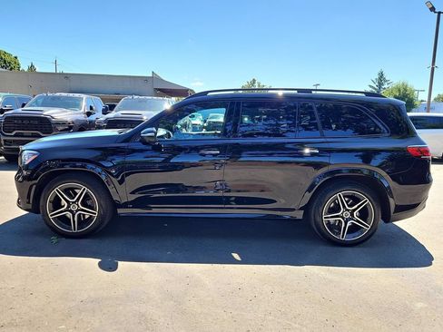 Used 2022 Mercedes-Benz GLS 450 4MATIC image 4