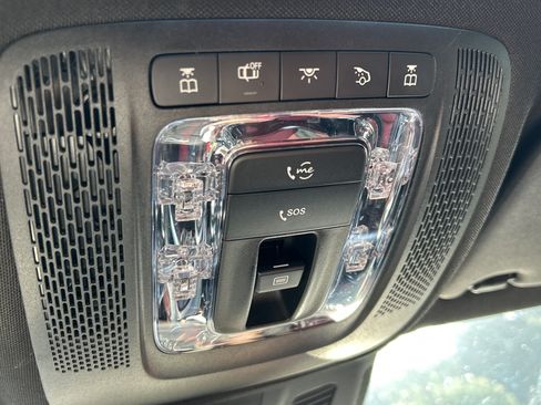 Certified 2023 Mercedes-Benz GLB 250 image 36