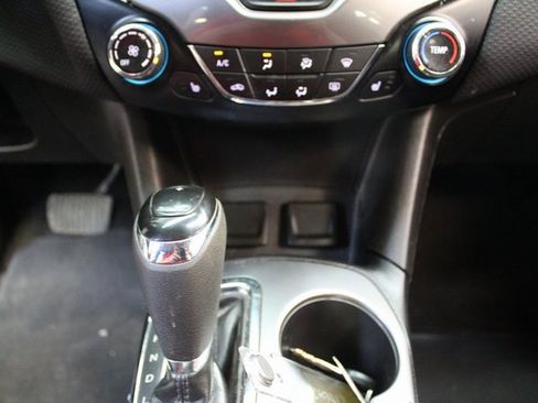 Used 2018 Chevrolet Cruze LT image 16