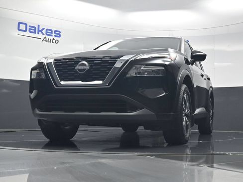 Used 2023 Nissan Rogue SV AWD/4WD image 38