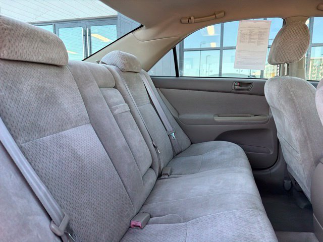 Used 2003 Toyota Camry LE FWD image 10