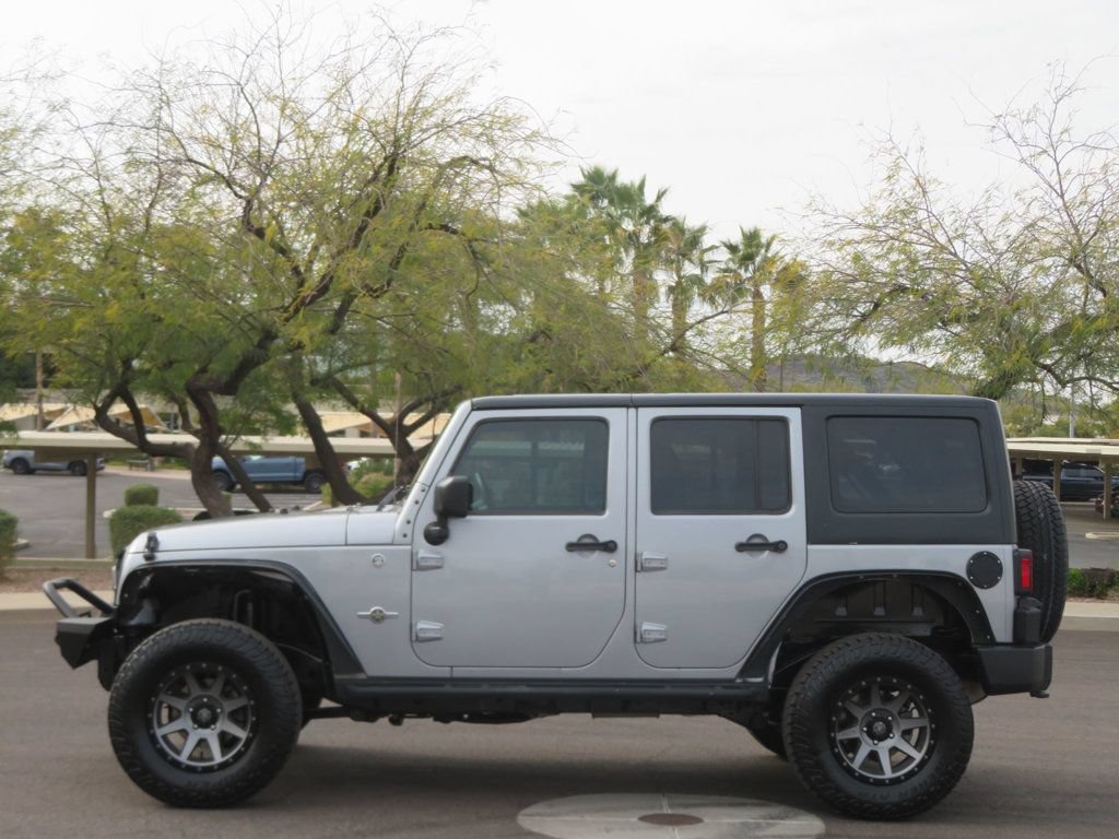 Used 2015 Jeep Wrangler Unlimited Sport AWD/4WD image 2