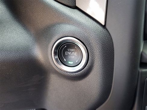 New 2026 Chevrolet Silverado 1500 Custom Trail Boss w/ LPO, Dark Essentials Package image 29