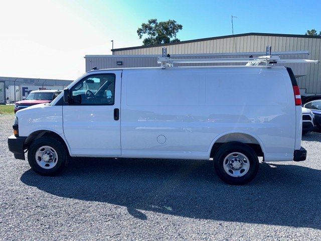 Used 2025 Chevrolet Express 2500 w/ Driver Convenience Package RWD image 13